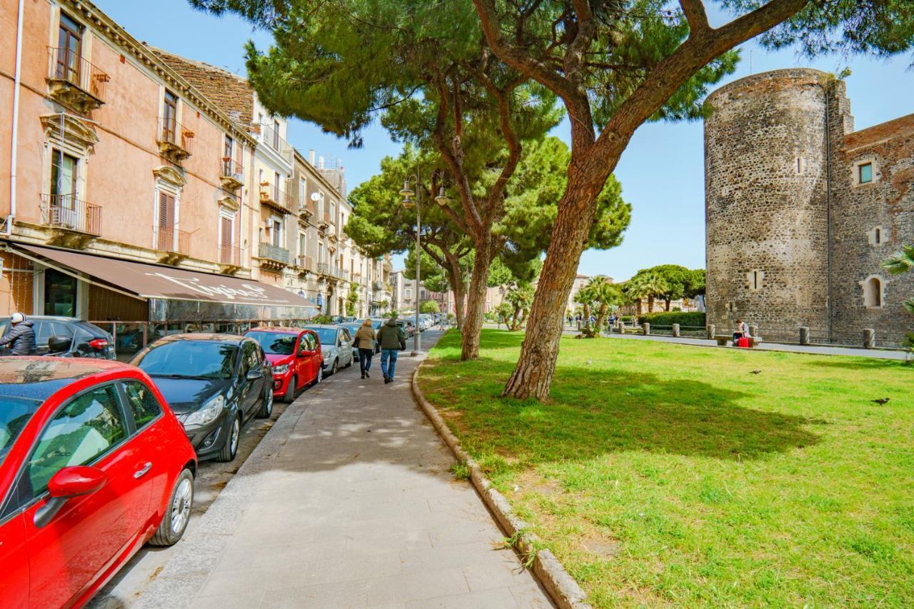 Castle Living Apartment Catania Ngoại thất bức ảnh