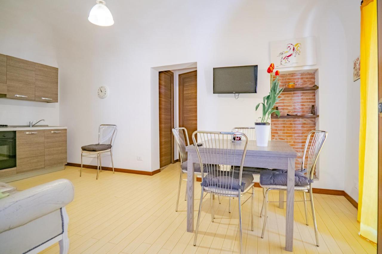 Castle Living Apartment Catania Ngoại thất bức ảnh