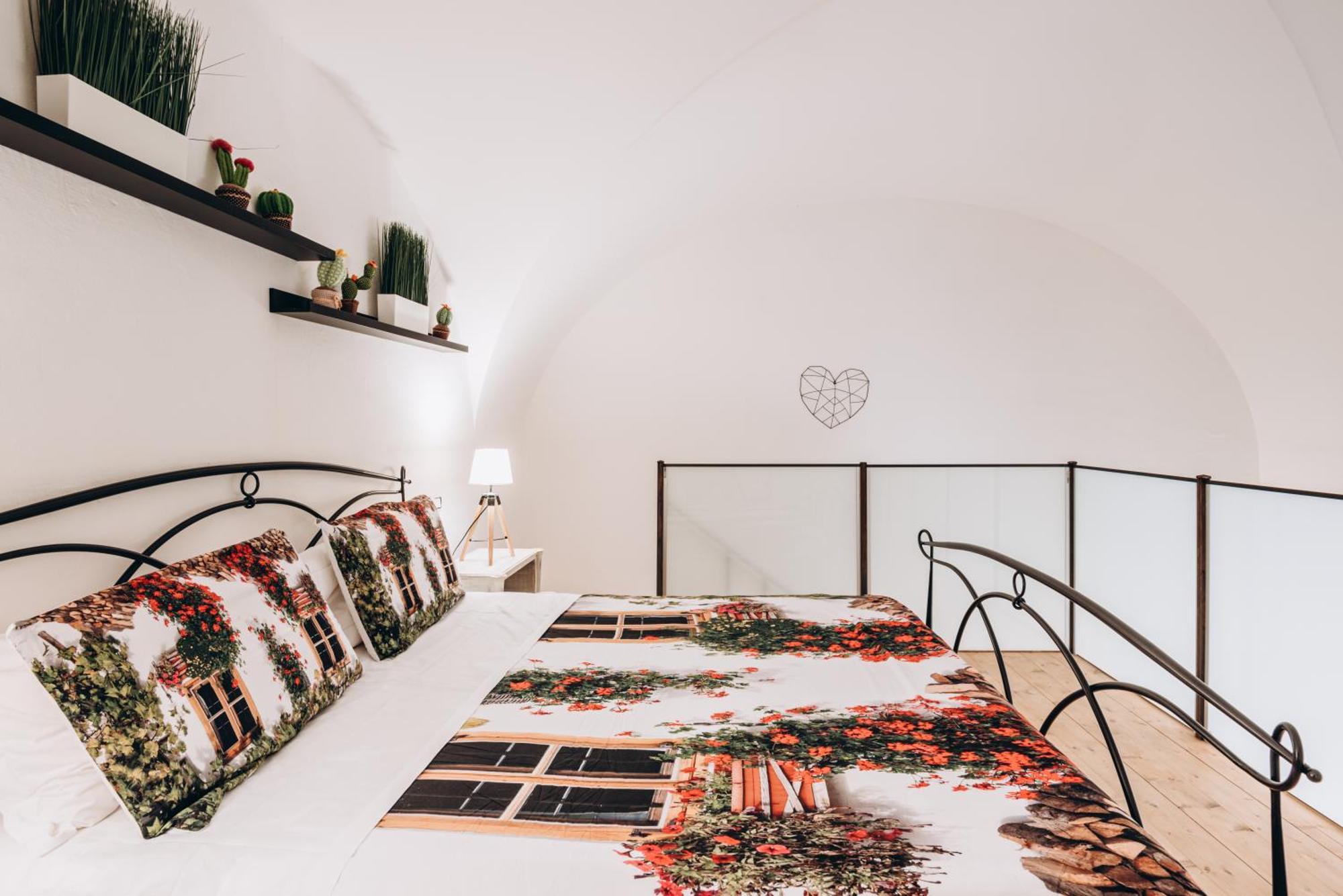 Castle Living Apartment Catania Ngoại thất bức ảnh
